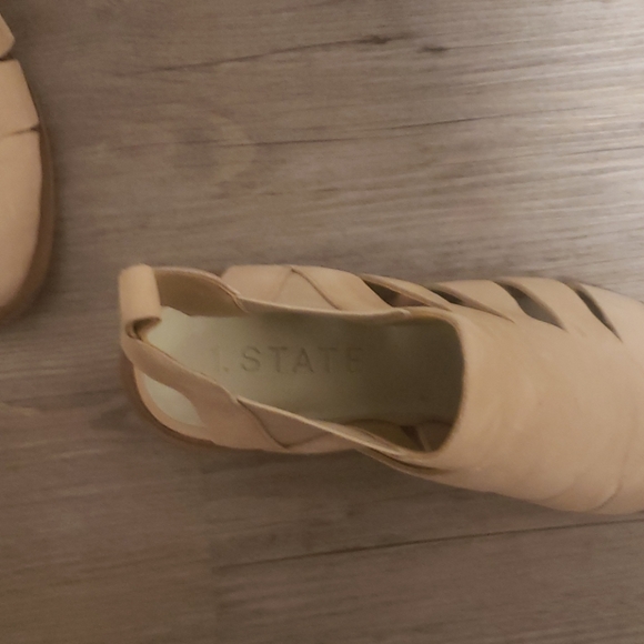 1. State booties - Picture 4 of 5